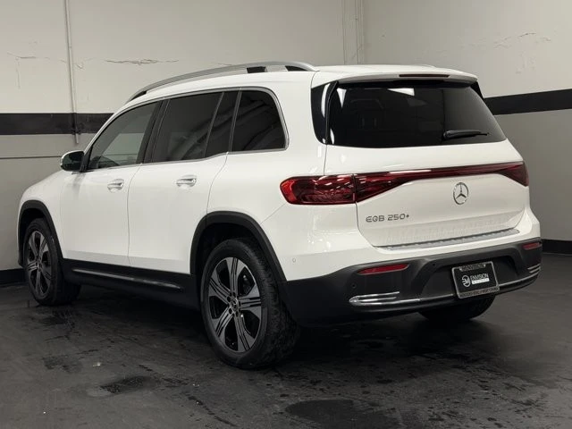2024 Mercedes-Benz EQB - Image 10 of 12