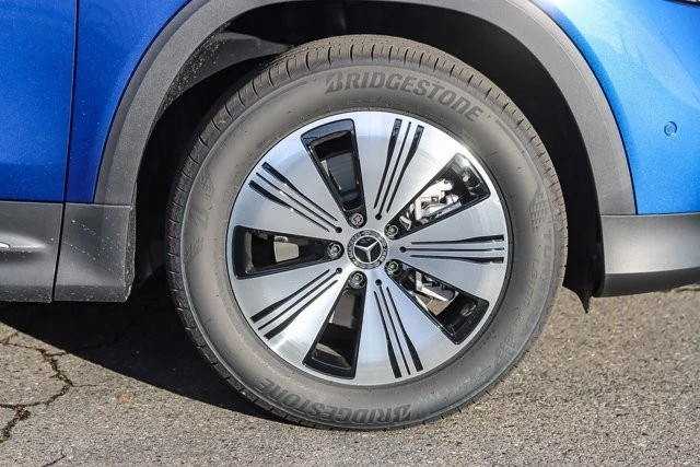 2024 Mercedes-Benz EQB - Image 9 of 12