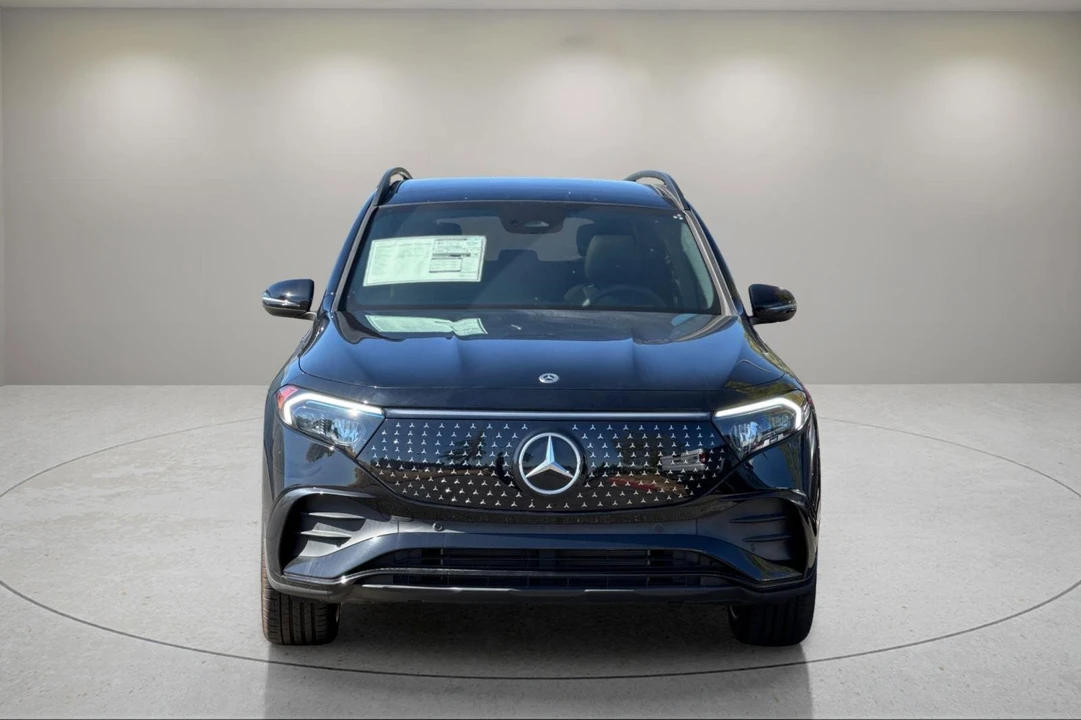 2024 Mercedes-Benz EQB - Image 9 of 12