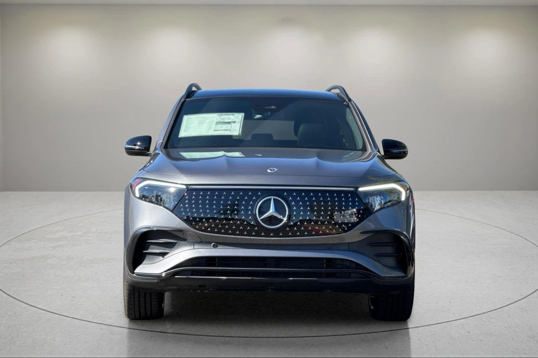 2024 Mercedes-Benz EQB - Image 9 of 12