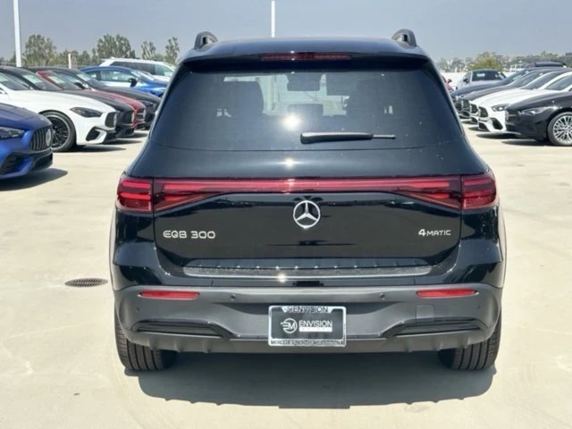 2024 Mercedes-Benz EQB - Image 11 of 12