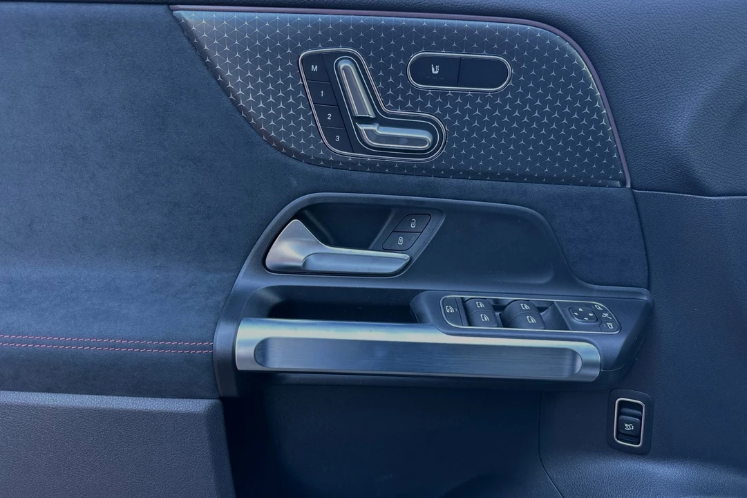 2024 Mercedes-Benz EQB - Image 12 of 12