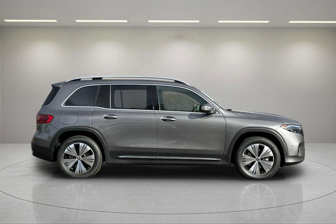 2024 Mercedes-Benz EQB - Image 3 of 12