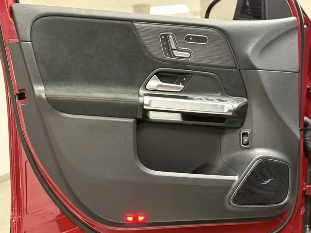 2024 Mercedes-Benz EQB - Image 12 of 12
