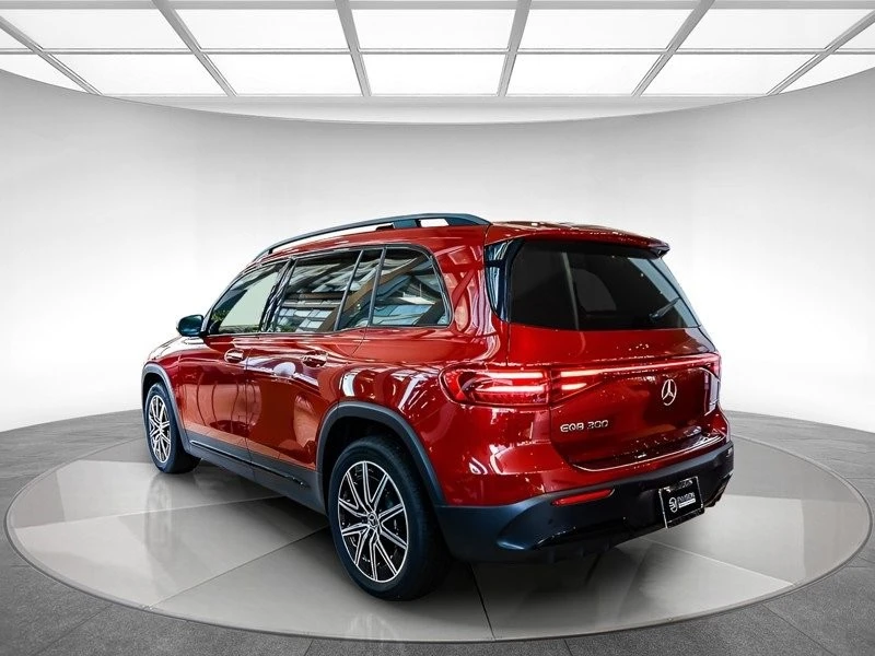 2024 Mercedes-Benz EQB - Image 2 of 12