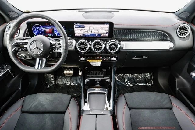2024 Mercedes-Benz EQB - Image 10 of 12