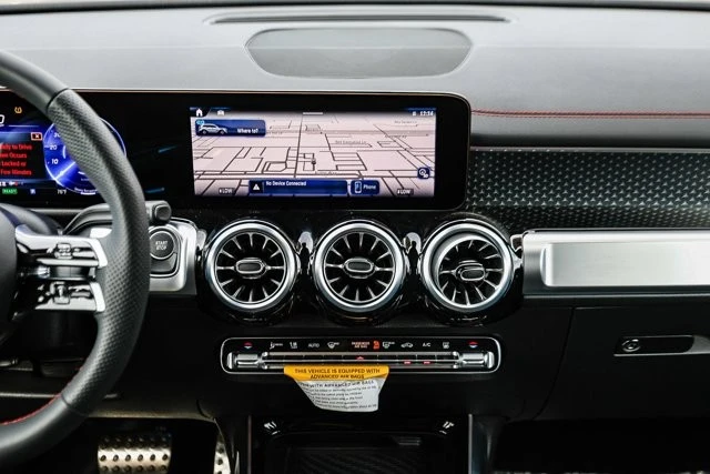 2024 Mercedes-Benz EQB - Image 11 of 12