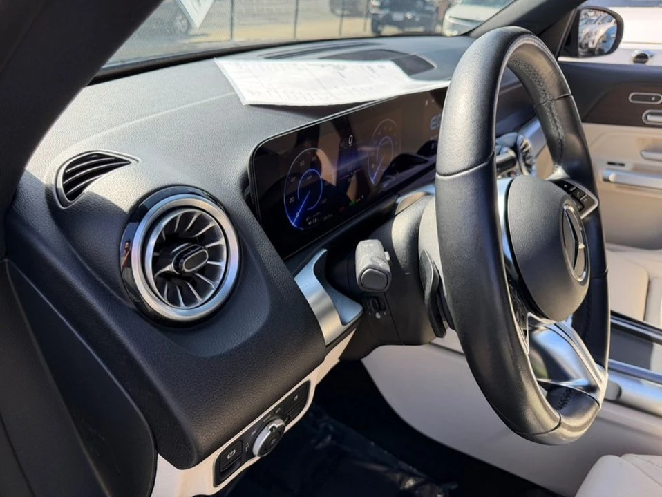 2024 Mercedes-Benz EQB - Image 12 of 20