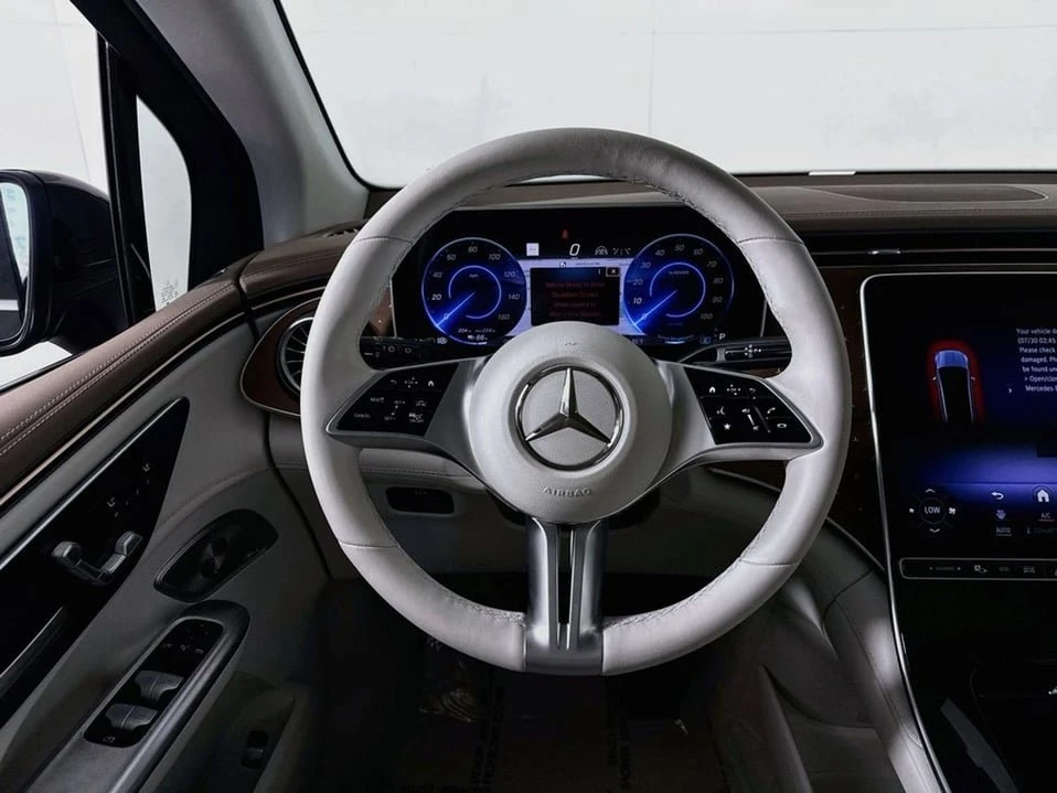 2024 Mercedes-Benz EQE - Image 11 of 20