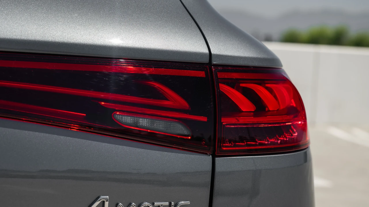 2024 Mercedes-Benz X296 EQS SUV - Image 15 of 31