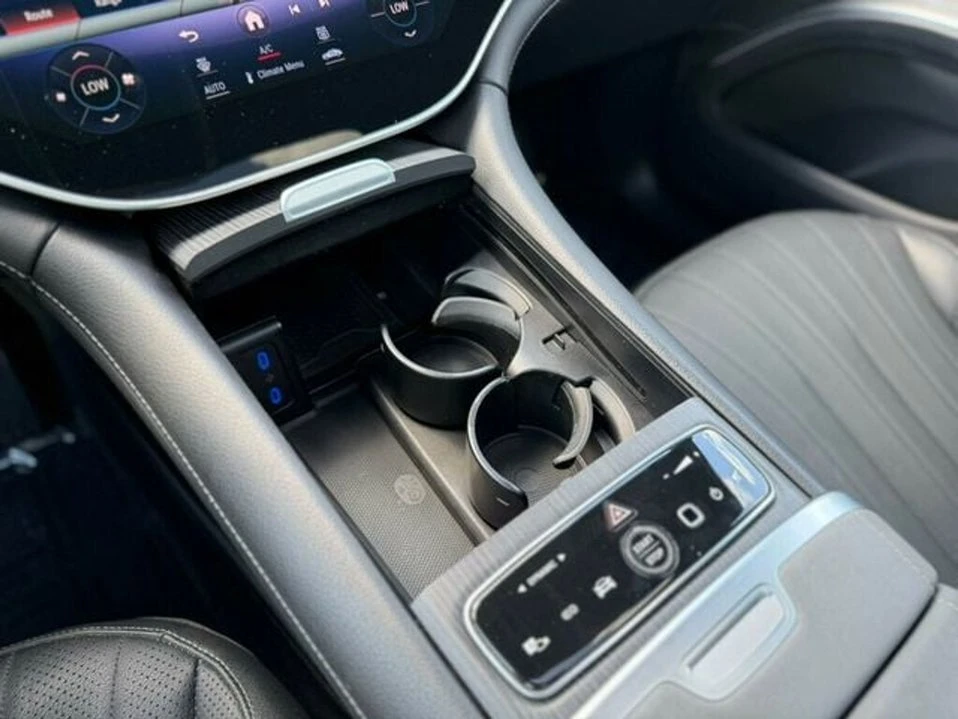 2024 Mercedes-Benz EQS - Image 20 of 20