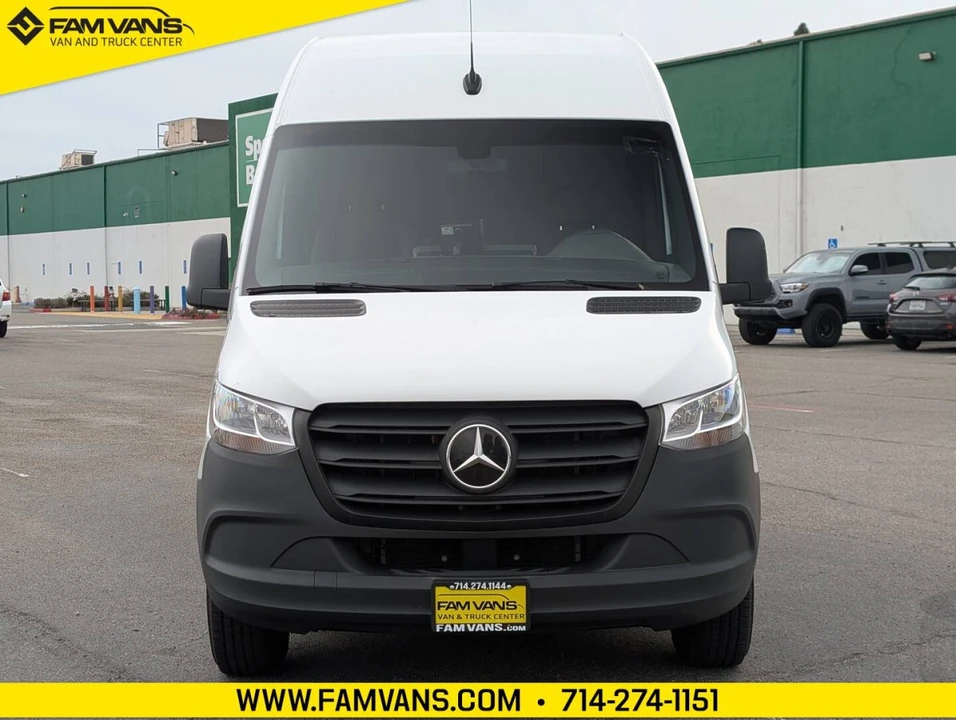 2024 Mercedes-Benz VS30 Sprinter - Image 3 of 21