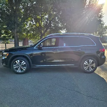 2024 Mercedes-Benz GLB 250