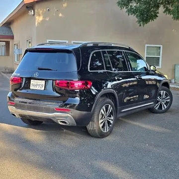 2024 Mercedes-Benz GLB 250