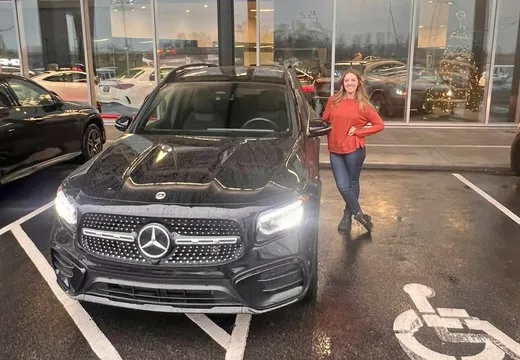 2024 Mercedes-Benz GLB 250 4MATIC Sport Utility 4D