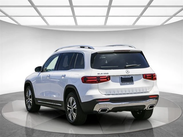2024 Mercedes-Benz X247 GLB - Image 2 of 12