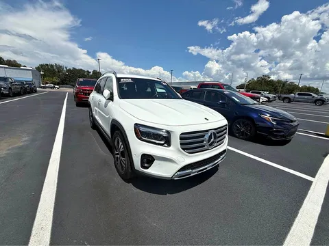 2024 Mercedes-Benz GLB 250