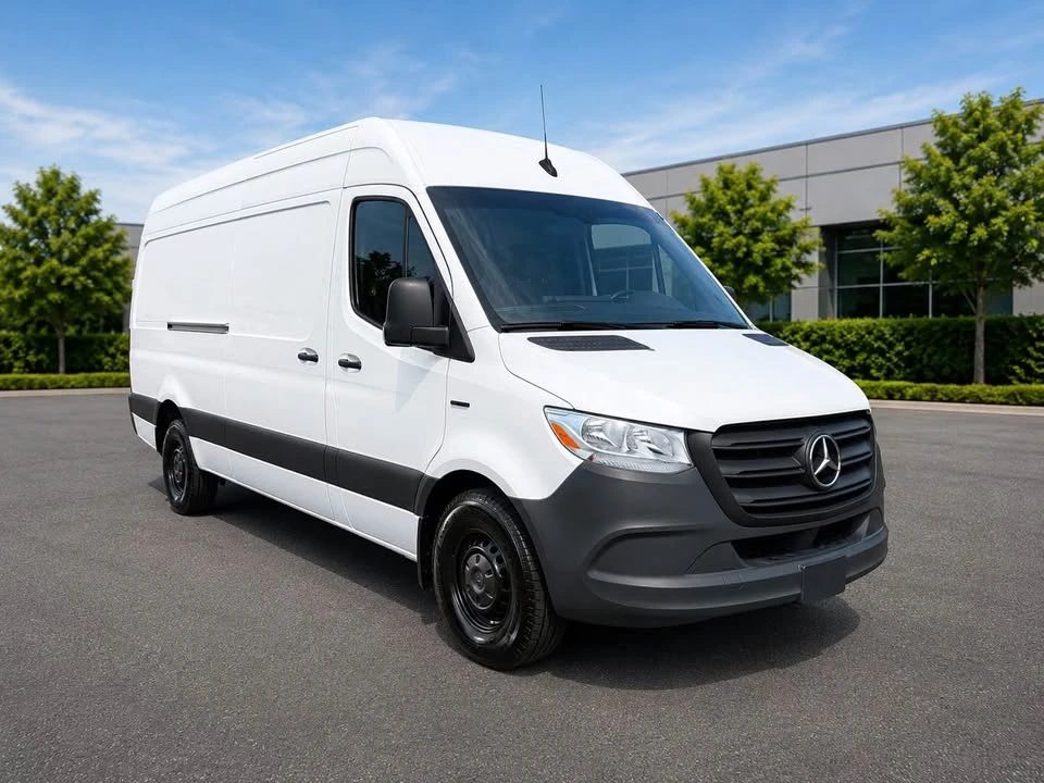 2024 Mercedes-Benz VS30 Sprinter - Image 2 of 15