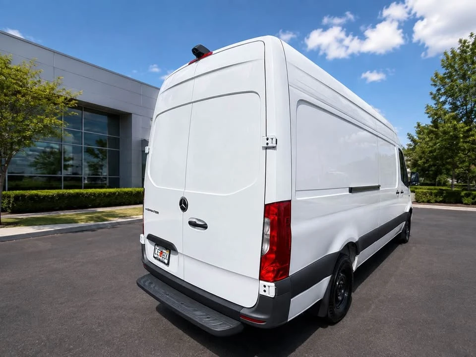 2024 Mercedes-Benz VS30 Sprinter - Image 5 of 15