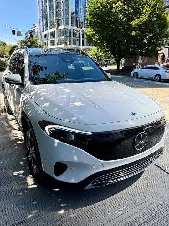 2024 Mercedes-Benz EQB - Image 2 of 11