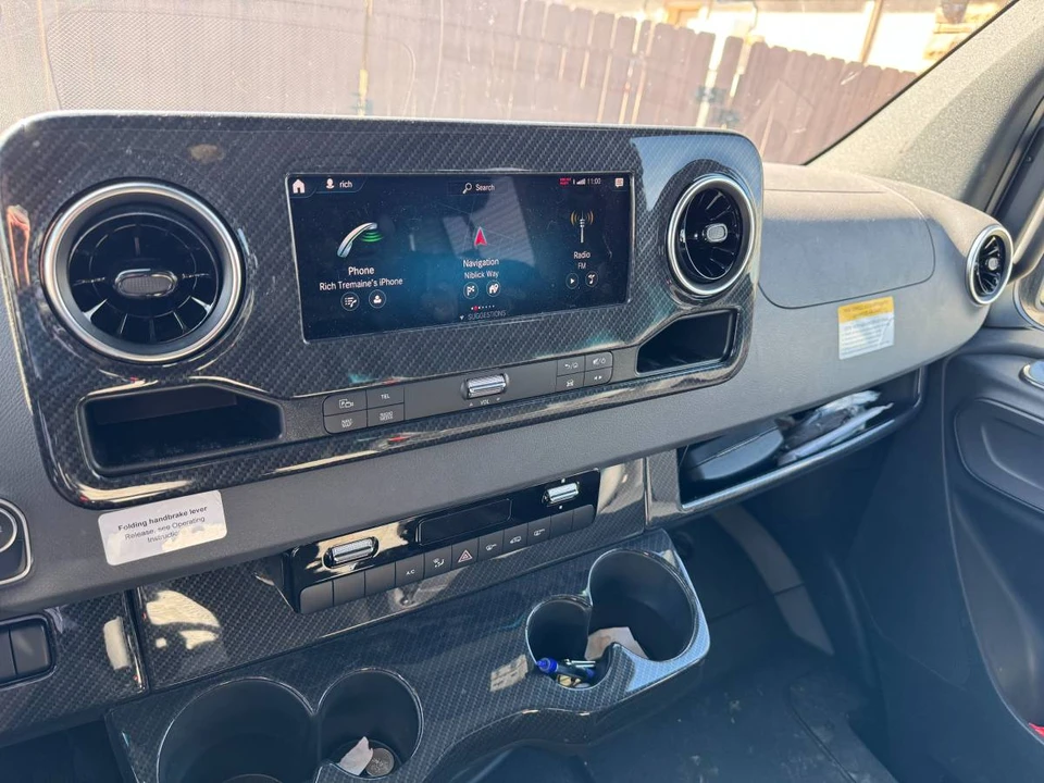 2024 Mercedes-Benz VS30 Sprinter - Image 5 of 23