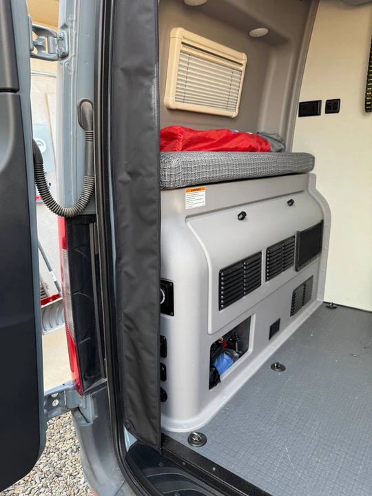 2024 Mercedes-Benz VS30 Sprinter - Image 21 of 23