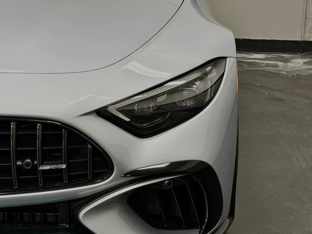 2024 Mercedes-Benz - Image 8 of 31