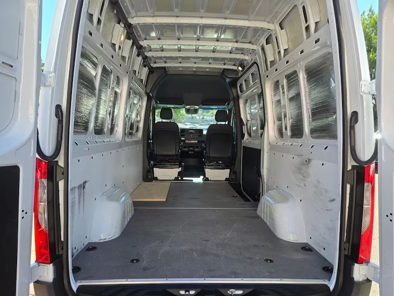 2024 Mercedes-Benz VS30 Sprinter - Image 13 of 15