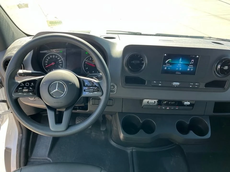 2024 Mercedes-Benz VS30 Sprinter - Image 5 of 8