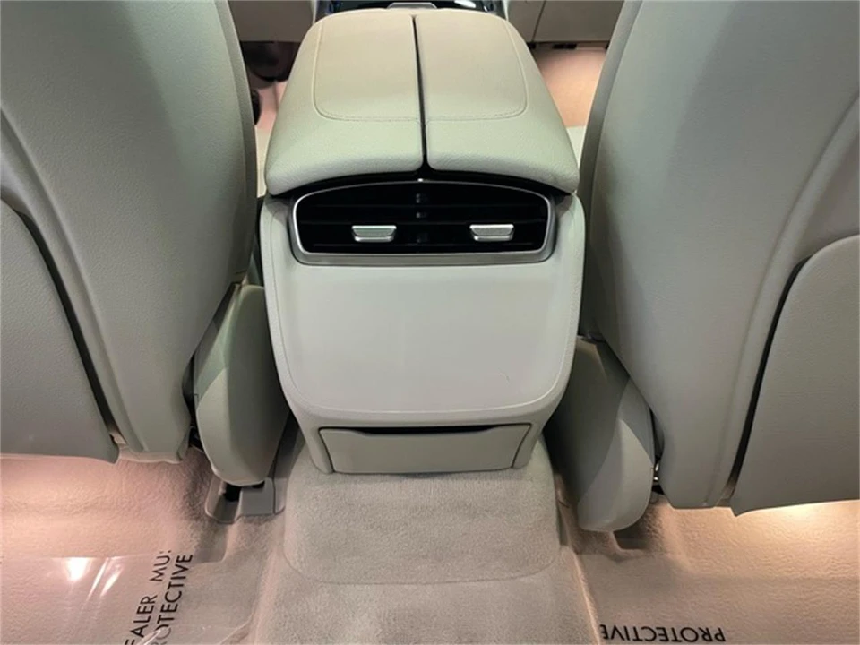 2024 Mercedes-Benz - Image 27 of 31