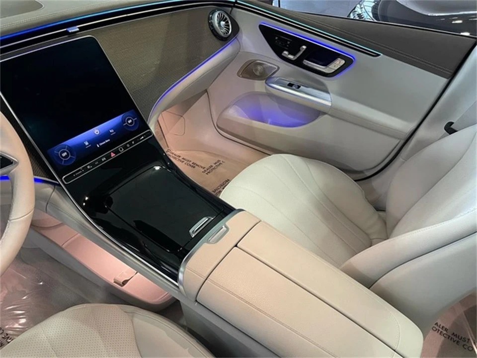 2024 Mercedes-Benz - Image 24 of 31