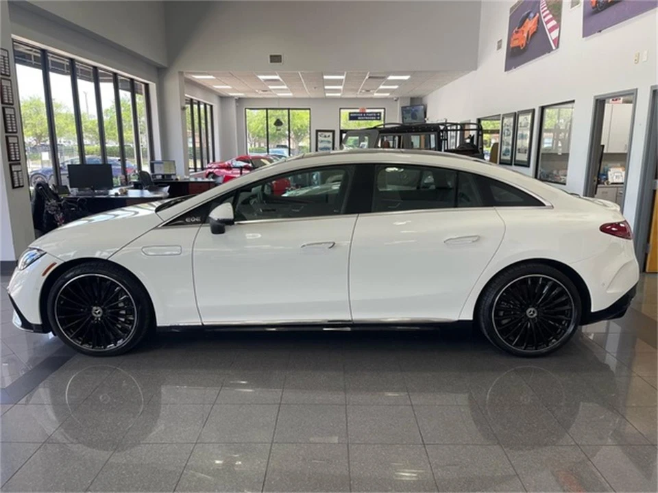 2024 Mercedes-Benz - Image 2 of 31