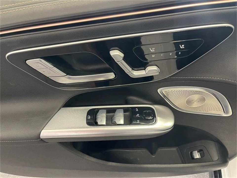 2024 Mercedes-Benz - Image 23 of 31