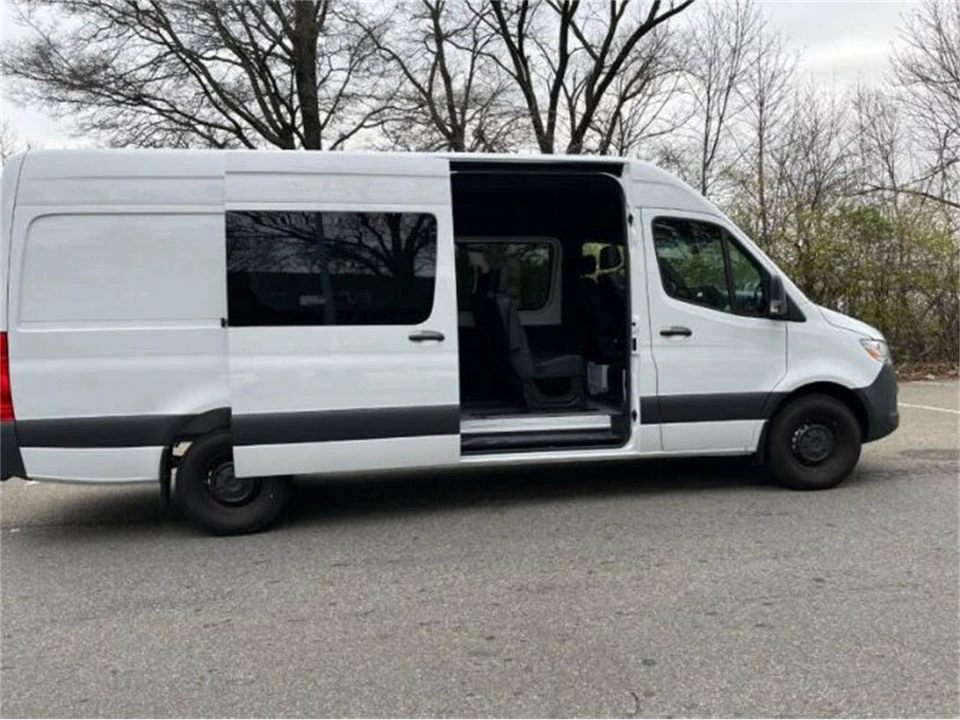 2024 Mercedes-Benz VS30 Sprinter - Image 5 of 29