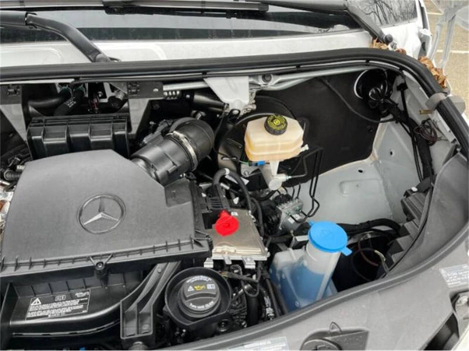 2024 Mercedes-Benz VS30 Sprinter - Image 2 of 29