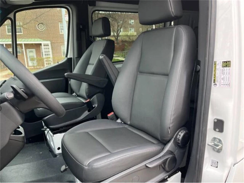 2024 Mercedes-Benz VS30 Sprinter - Image 15 of 29