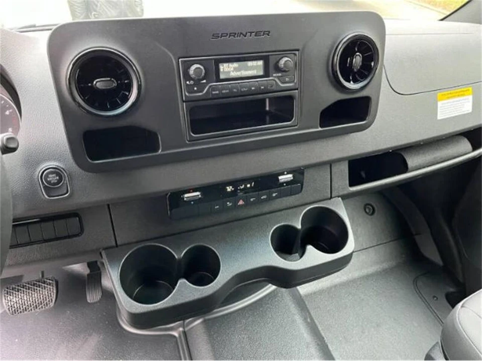 2024 Mercedes-Benz VS30 Sprinter - Image 26 of 29