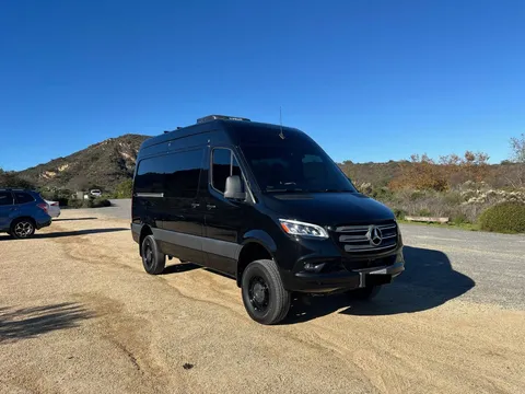 2024 Mercedes-Benz Sprinter 2500 Crew Van
