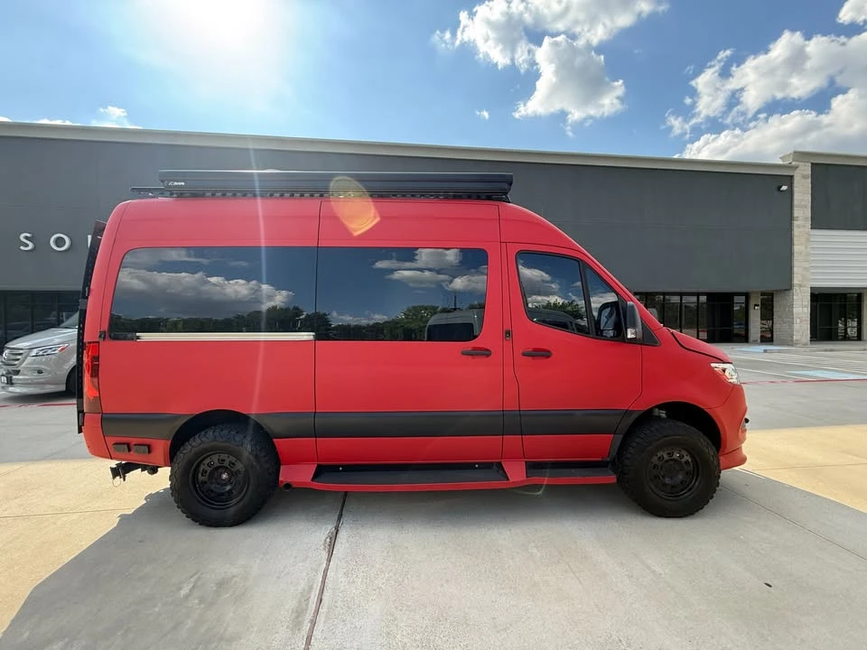 2024 Mercedes-Benz VS30 Sprinter - Image 3 of 18