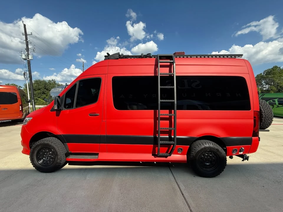 2024 Mercedes-Benz VS30 Sprinter - Image 7 of 18