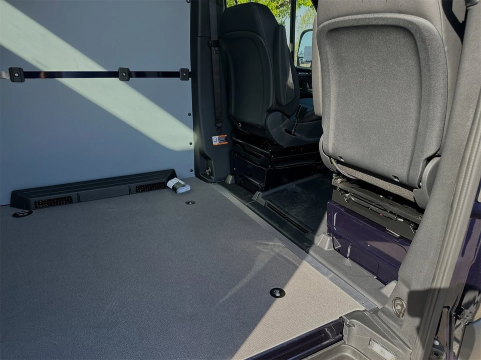 2024 Mercedes-Benz VS30 Sprinter - Image 12 of 12