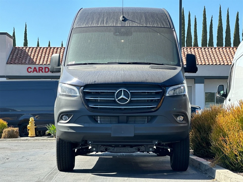 2024 Mercedes-Benz VS30 Sprinter - Image 9 of 12