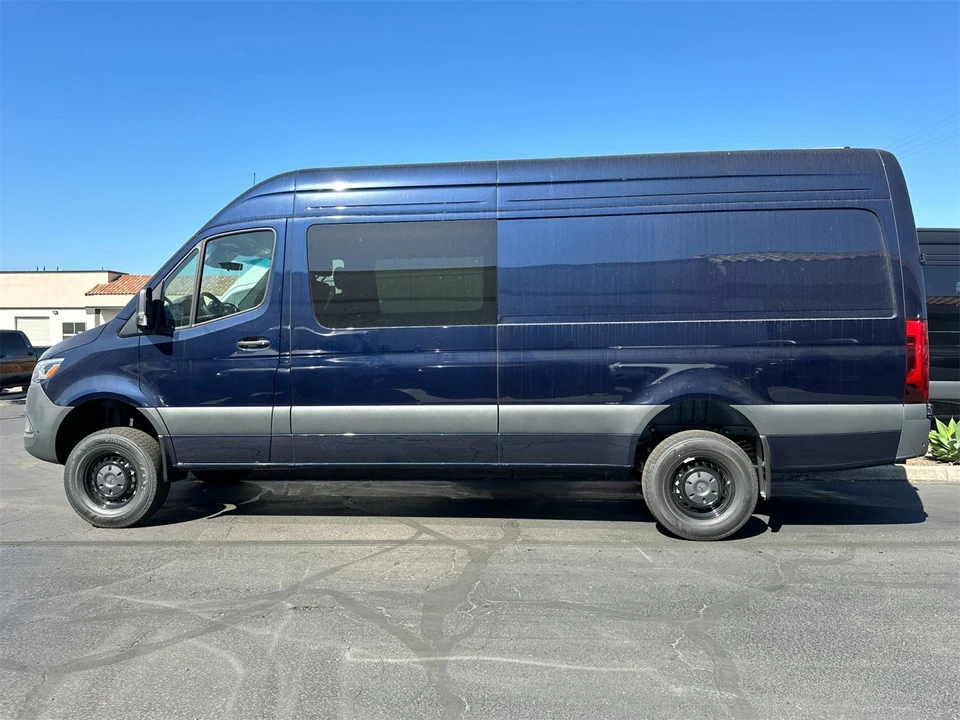 2024 Mercedes-Benz VS30 Sprinter - Image 7 of 12
