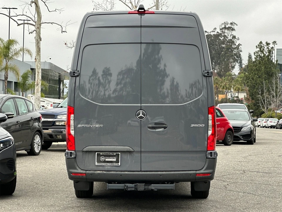2024 Mercedes-Benz VS30 Sprinter - Image 4 of 12