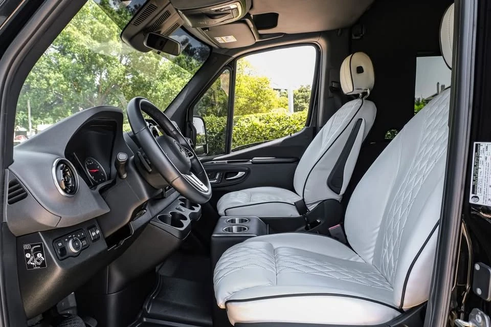 2024 Mercedes-Benz VS30 Sprinter - Image 9 of 20