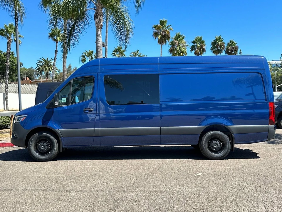 2024 Mercedes-Benz VS30 Sprinter - Image 6 of 21