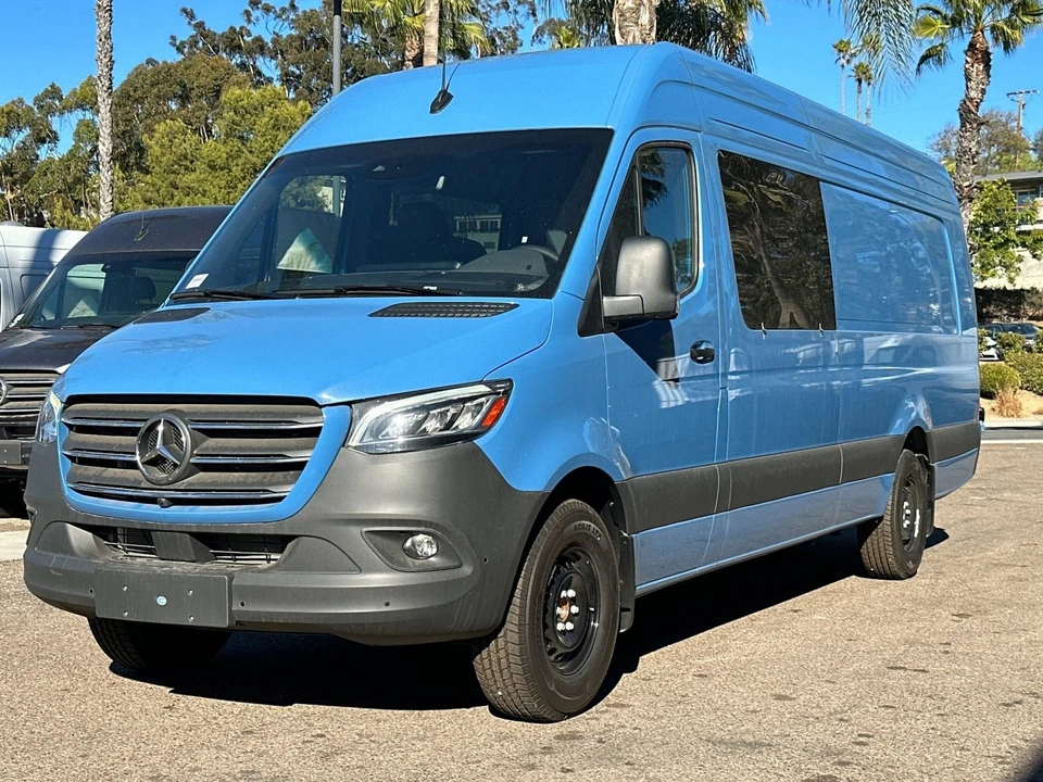 2024 Mercedes-Benz VS30 Sprinter - Image 7 of 21