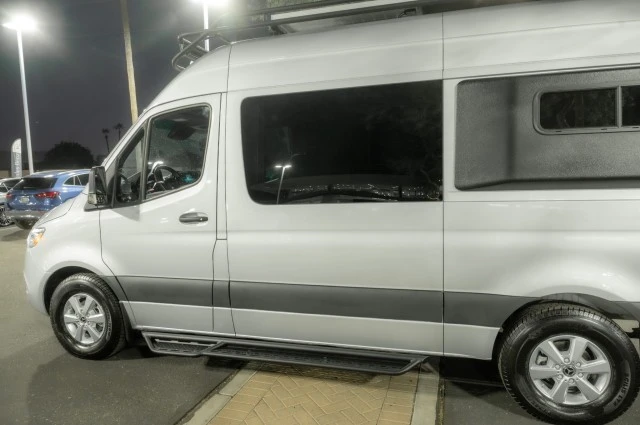 2024 Mercedes-Benz VS30 Sprinter - Image 4 of 21