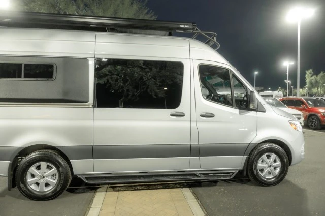 2024 Mercedes-Benz VS30 Sprinter - Image 3 of 21