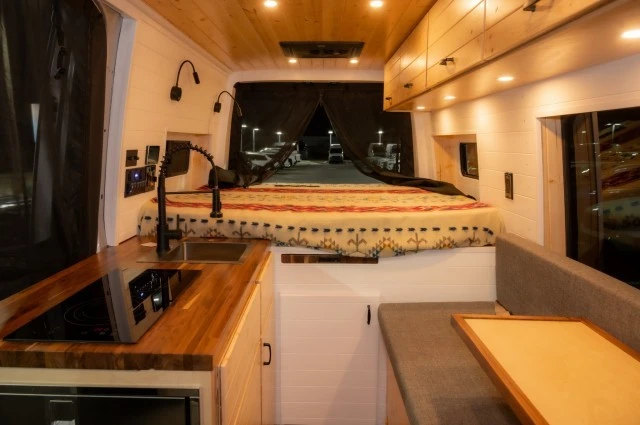 2024 Mercedes-Benz VS30 Sprinter - Image 15 of 21